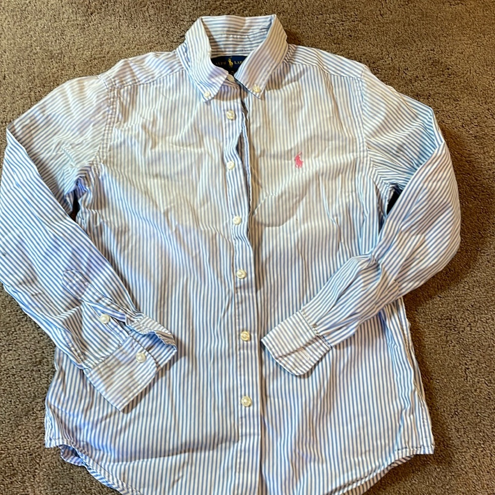 Boys Ralph Lauren long sleeve button down shirt. Size M